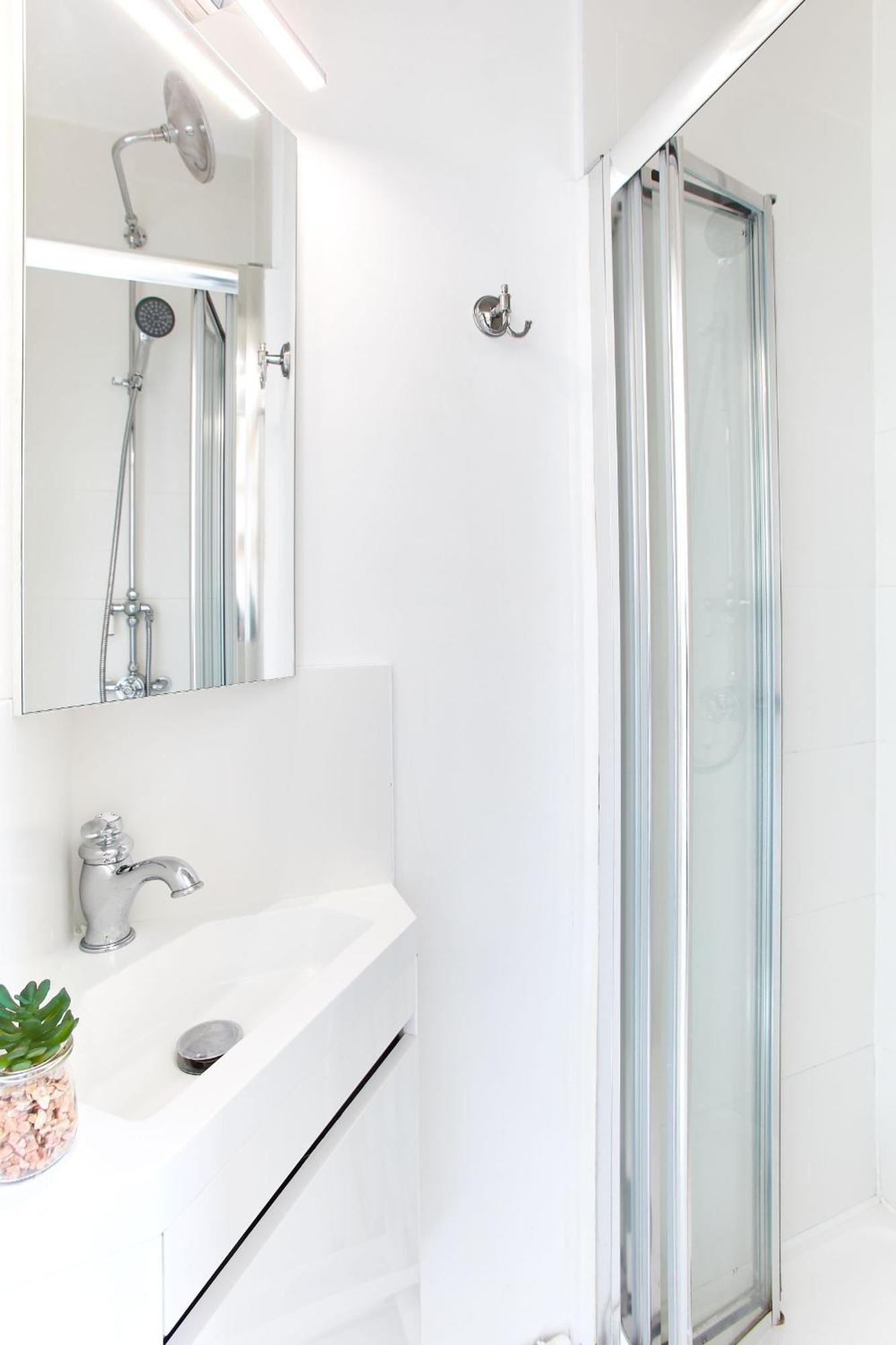 Montmartre & Rue Durantin - 1Br - Cityapartmentstay Parigi Esterno foto